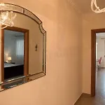La Casa Blanka - *