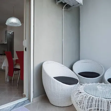 La Casa Blanka - * Durres