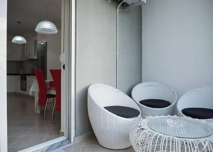 La Casa Blanka - * Durres